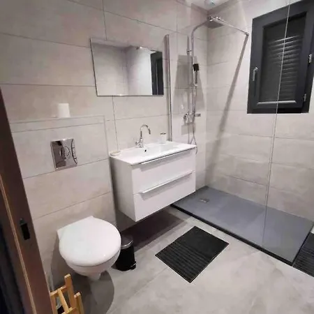 Vila Isula Contemporaine Piscine Chauffee *